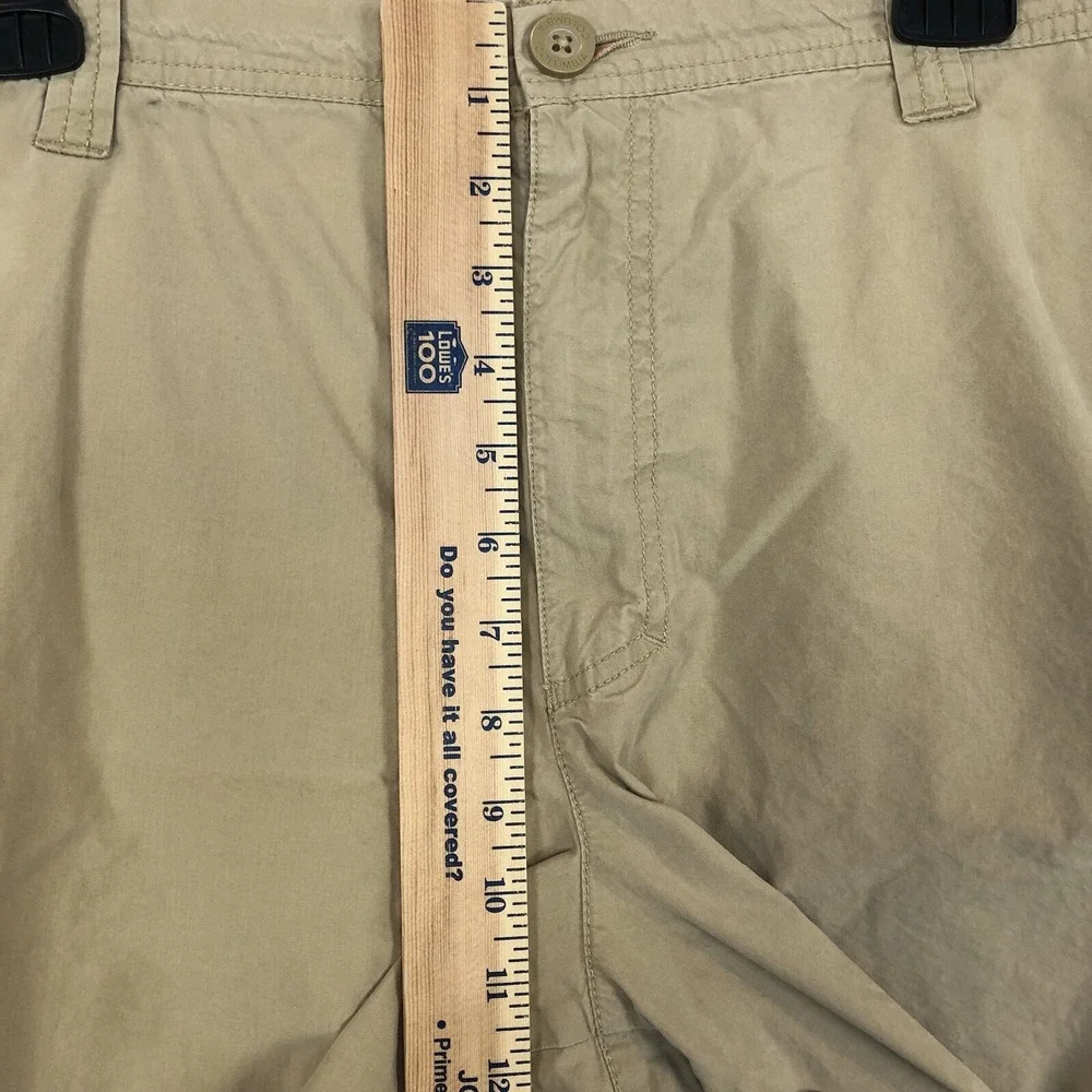 Columbia Khaki Shorts Men's Size 40W Golf Casual Mid Rise